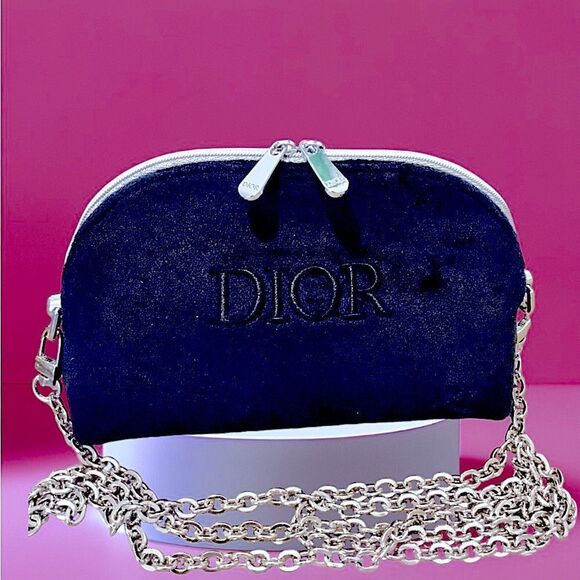 Dior Handbags - DIOR CROSSBODY BAG WITH SILVER HARDWARE